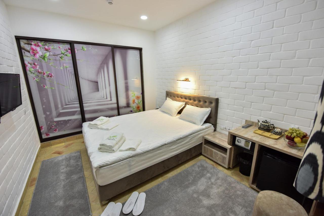 Eco Boutique Hotel ทาชเคนต์ ภายนอก รูปภาพ