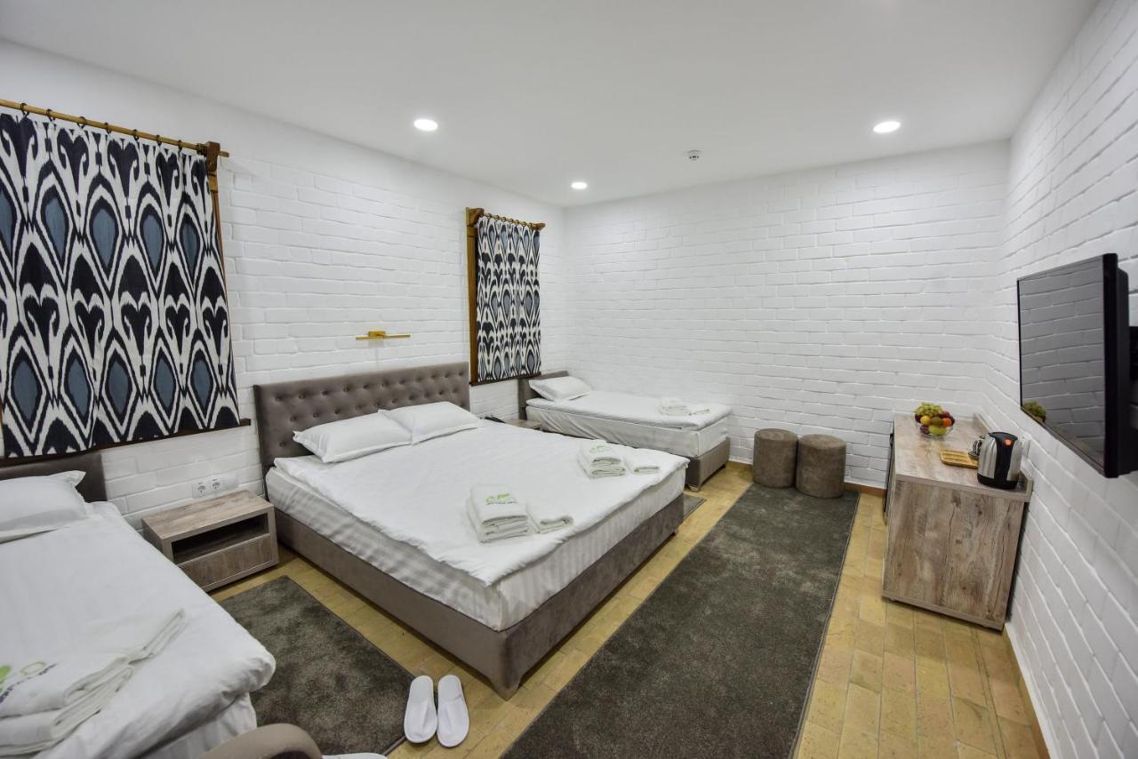 Eco Boutique Hotel ทาชเคนต์ ภายนอก รูปภาพ