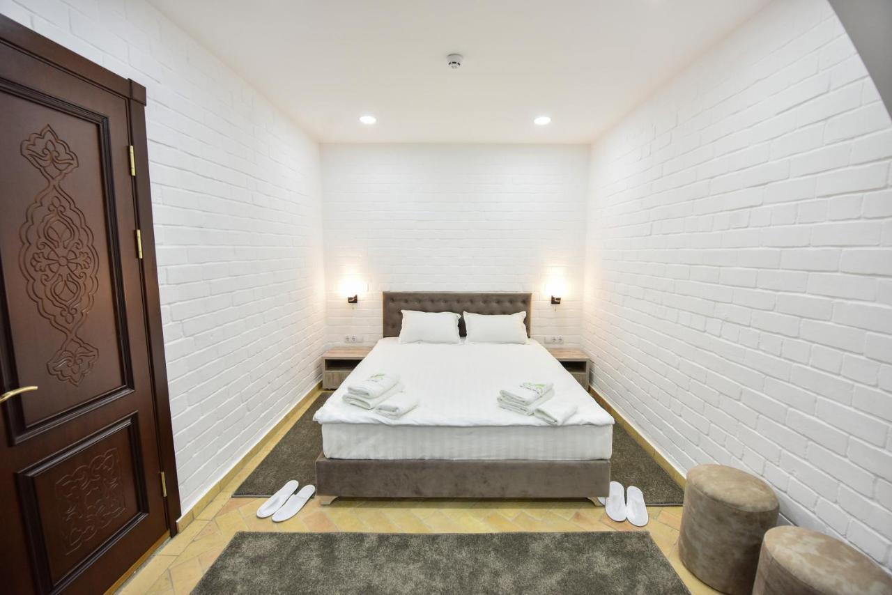 Eco Boutique Hotel ทาชเคนต์ ภายนอก รูปภาพ