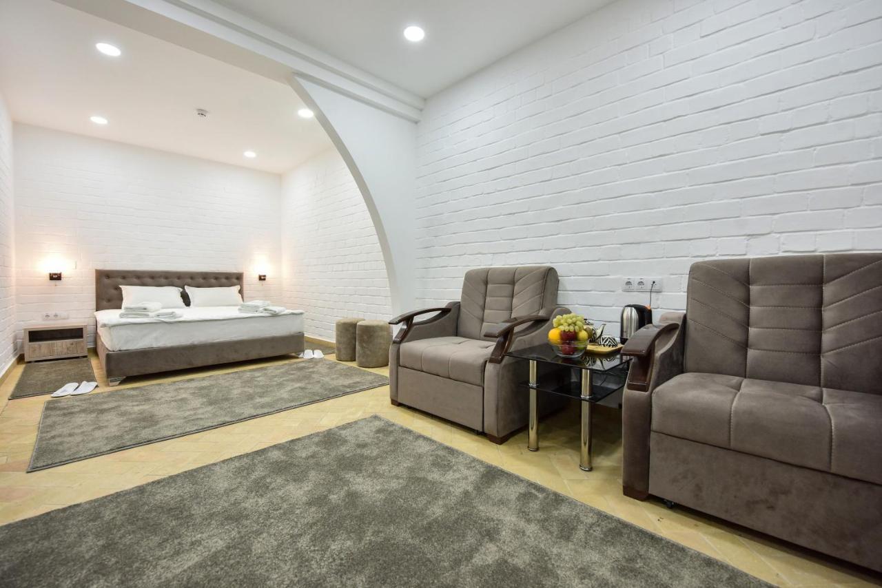 Eco Boutique Hotel ทาชเคนต์ ภายนอก รูปภาพ